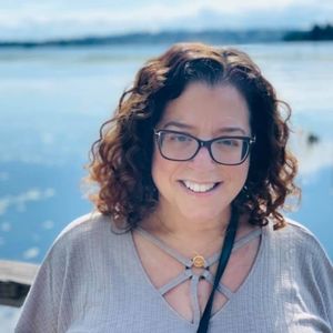 Meet your Posher, Michele